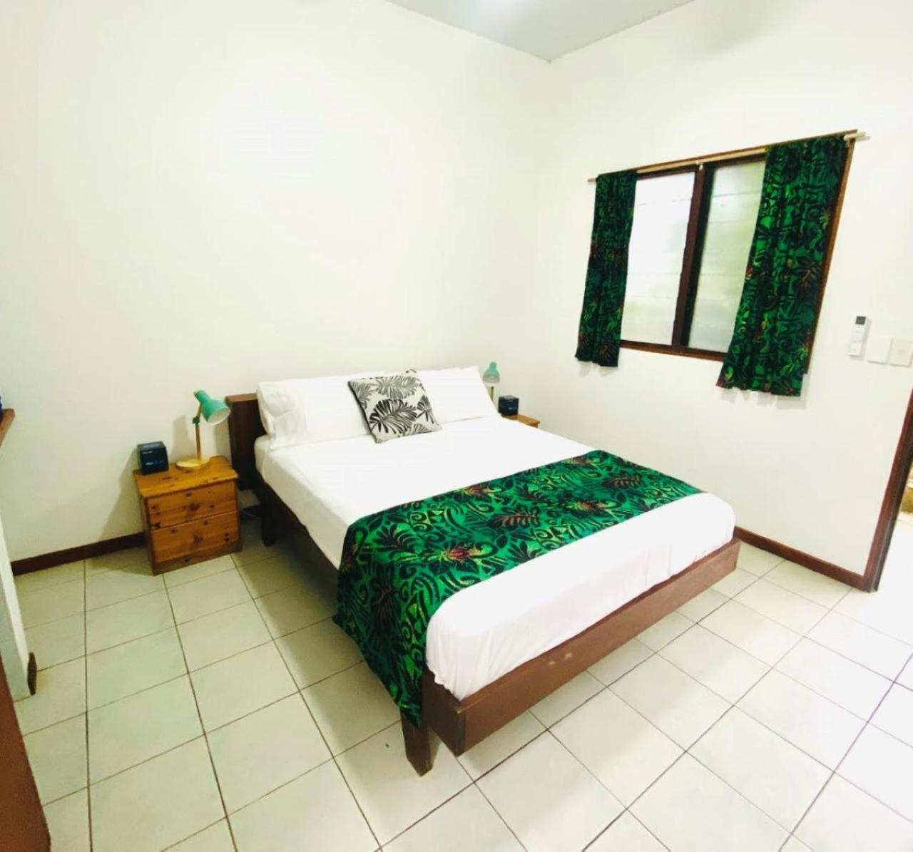 Travellers Motel Vanuatu Port Vila Esterno foto